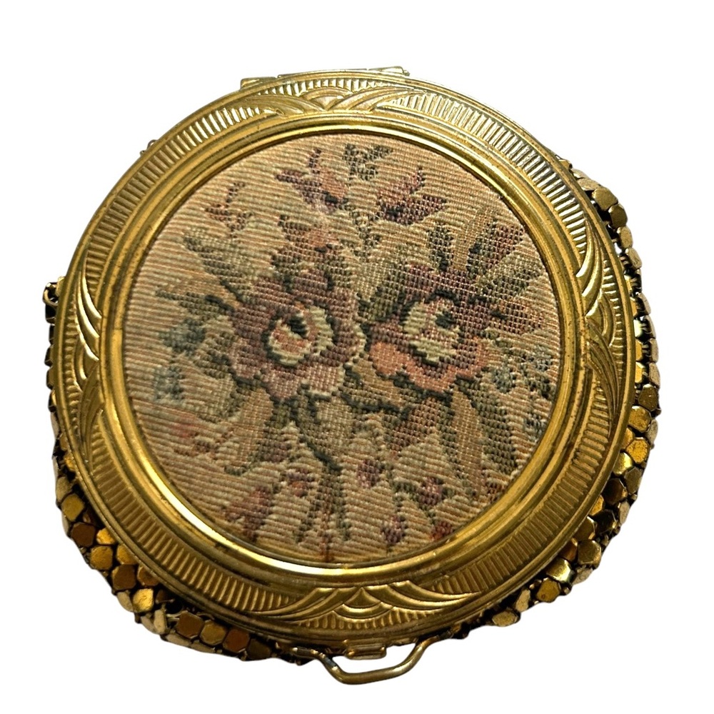 Vintage Floral Petit Point Gold Tone Mesh Mirror Compact Coin Pouch Wallet